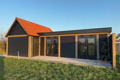 Image de Luxury vacation home with sauna, 2 bedrooms and ensuite bathrooms in Zierikzee.