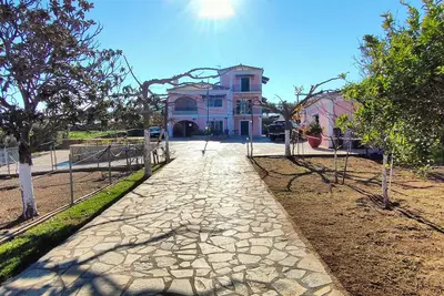 Image de Dimelia Heaven Farm