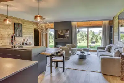 Image de Charmant Appartement au Cœur de Megève avec Jardin privatif