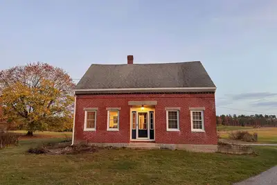 Image de Charming 4-bedroom house in a great location for beach days and lake days.