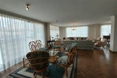 Image de The Gilded Residence