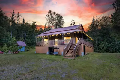 Image de Chalet Ruby Rouge - Spa - Ski