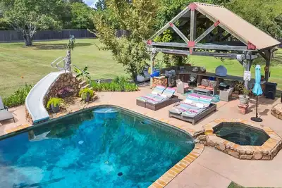 Image de The Casa Luna - Boho A-frame House w/ Pool & Hot Tub, Casa Luna - Boho A-frame House w/ Pool & Hot T