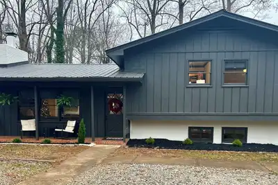Image de Charming 3-bedroom house next to popular Dahlonega Wineries