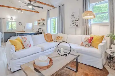 Image de Chalet héron bleu avec 2 chambres à coucher