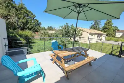 Image de Calme, 2 chambres, terrasse, Jardin Wifi, Tv connectée, Climatisation.