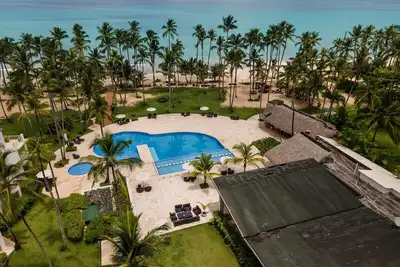 Image de Coson Bay Luxury 4bd Penthouse Tropical Beach Front with private Rooftop Jacuzzi