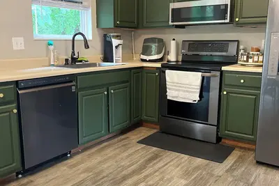 Image de Spacious 3br Stay, Work-Ready, Family & Crew Friendly, min. 3 Months Preferred