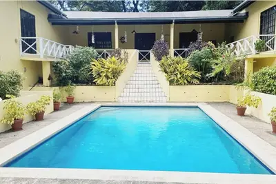Image de Spacious 4 bdrm family villa in tropical paradise, Tobago. 5 min to the beach!