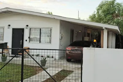 Image de Garth House\nEntire house in Trincity WiFi, Ac, Indoor/Outdoor Dinning Hot Water