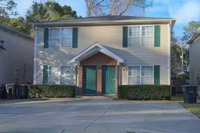 Image de Charming 3-bedroom townhome with WiFi and Ac in superb Tallahassee