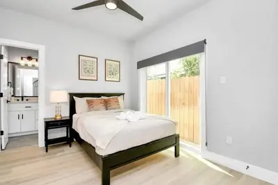 Image de Charming 3-bedroom townhome with WiFi and Ac in lovely Houston