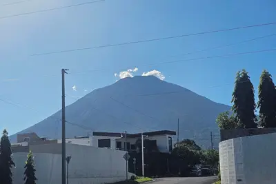 Image de Charming 2-bedroom house with WiFi and Ac in serene San Miguel 24/7 security