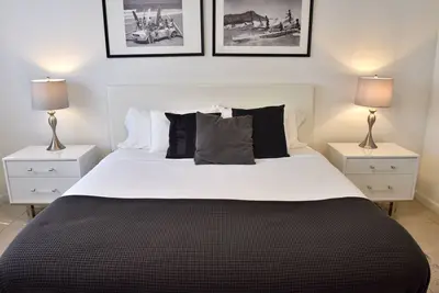 Image de 515-Trendy 2Bd2Ba Midtown Huge private patio! - One-Bedroom Apartment