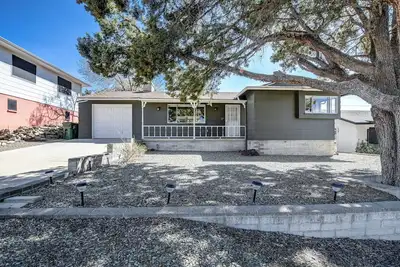 Image de Charming 2-bedroom house in lovely Prescott with screened in sitting room.