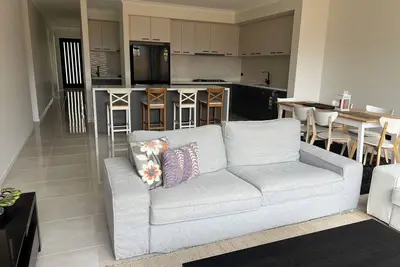 Image de 4-bedroom Family home /Wfh vacation living in Tarneit, West Melbourne