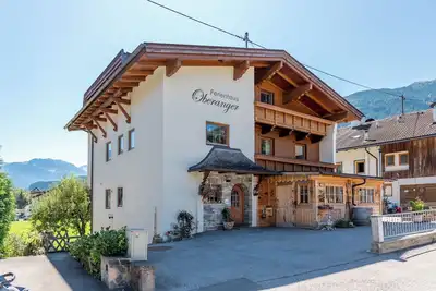 Image de Appartement \"Oberanger\" avec vue sur les montagnes, jardin partagé et Wi-Fi
