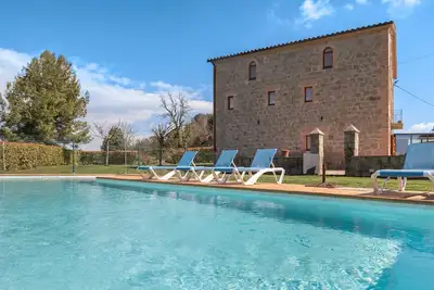 Image de Maison de campagne \"El Salvans\" avec vue sur la montagne, Wi-Fi et climatisation