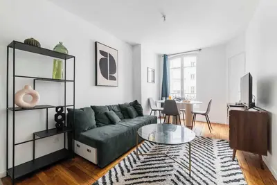 Image de Cosy 2 Pieces au Coeur du 19e - 4p