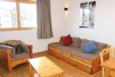 Image de Appartement accueillant avec balcon