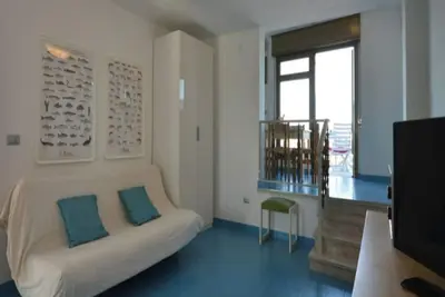 Image de Charmant appartement avec balcon près de la plage
