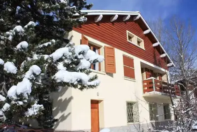 Image de Chalet calme 11 pers. rénové, proche pistes, jardin, parking