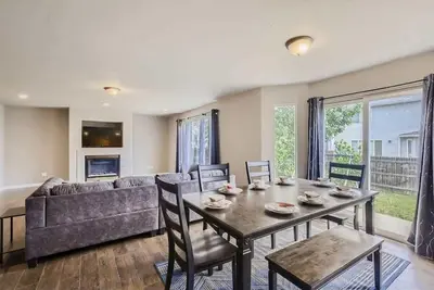 Image de Cozy 6br! Great for Large groups