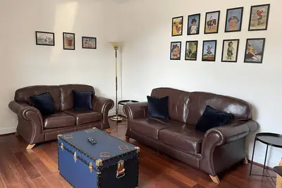 Image de Troon town centre apartment. Great for golf, beach, coastal walks and much more.