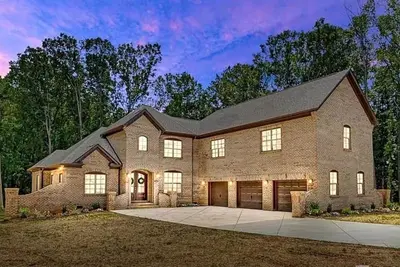 Image de Modern Retreat on 5 Private Acres