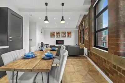 Image de Mag-a-zine loaded - 2bdr - city centre - sleeps 5