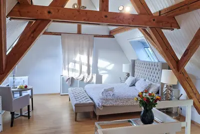 Image de Spacious Duplex apartment with fantastic lake view just 5 minutes from Zurich
