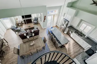 Image de Upscale 4br/4. 5 Bath townhome/duplex in Corolla Light Resort community