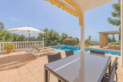 Image de villa alegria - Quatre Chambres Villa, Couchages 8