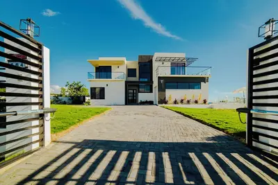 Image de Calabura Villa - White House Modern Luxury Villa
