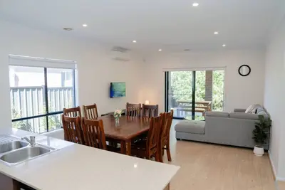 Image de Modern & spacious family home