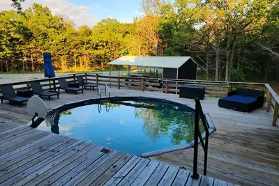 Image de Tranquil 2-bedroom cabin on an acre in serene Pottsboro, 4 mins to Lake Texoma!