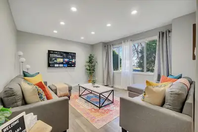 Image de Lana - Walk to Wem, 4bdrms, Sleeps 10, fast Wifi