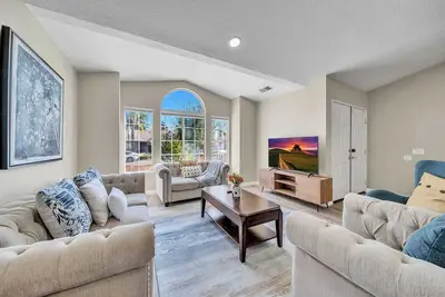 Image de Black Oak Haven｜Mainfloor Bedroom｜Garage｜Pet Friendly｜Walk In Closets #42144