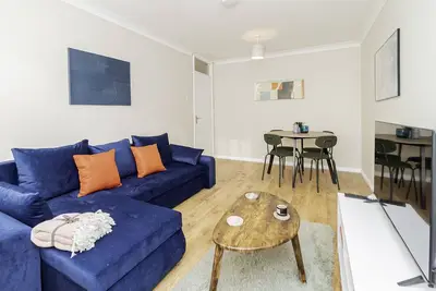 Image de Résidence-Famille-Salle de bain privée séparée-Vue sur Rue