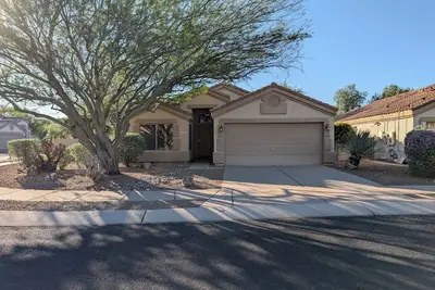 Image de Beautiful, quiet 3/2 in gated community