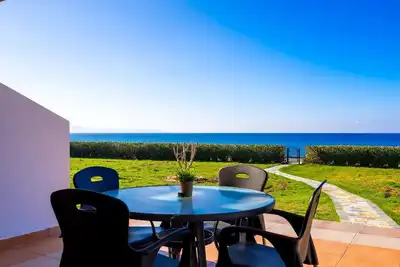 Image de Villa Athena - Deux Chambres Villa, Couchages 5