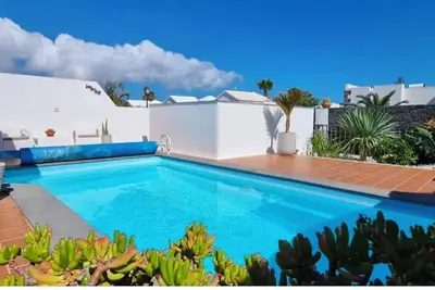 Image de Beautiful 2 bed villa with private pool in Parque Del Rey close to harbour