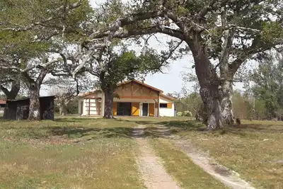 Image de Maison au calme entre forĂŞt, lac et ocean