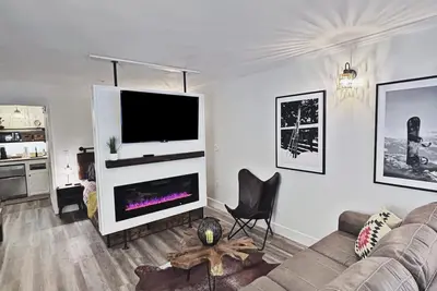 Newly renovated studio condo at 4 seasons Shanty Creek Resort