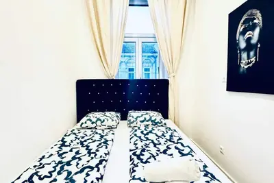 Image de 3br Apartment; Near Atzgersdorf Park, 11-Min Walk