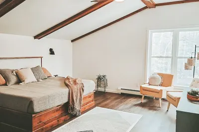 Image de Rhinelander Tranquil NorthWoods Escape