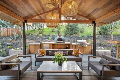 Image de Private Luxury home in Healdsburg with Vineyard, Sauna, Hot tub, Tesla Charger