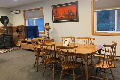 Image de Lincoln/White Mnt spacious 2Br/2Ba-King bed-A/C-Monthly rental