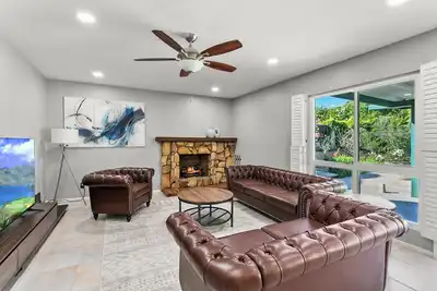 Image de Spruce Tree Oasis - Luxurious 4br Home with Private Pool in Diamond Bar#42117