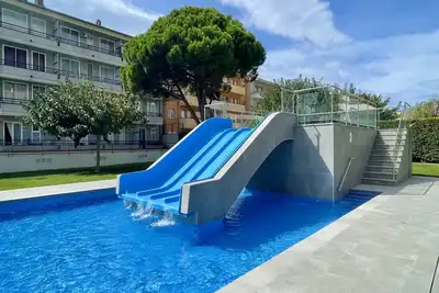 Image de Appartement pour 3 personnes avec piscine
